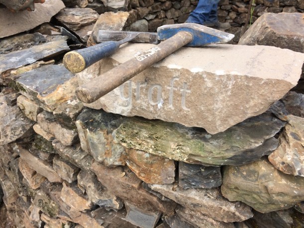 treefold:centre setting the poem in place